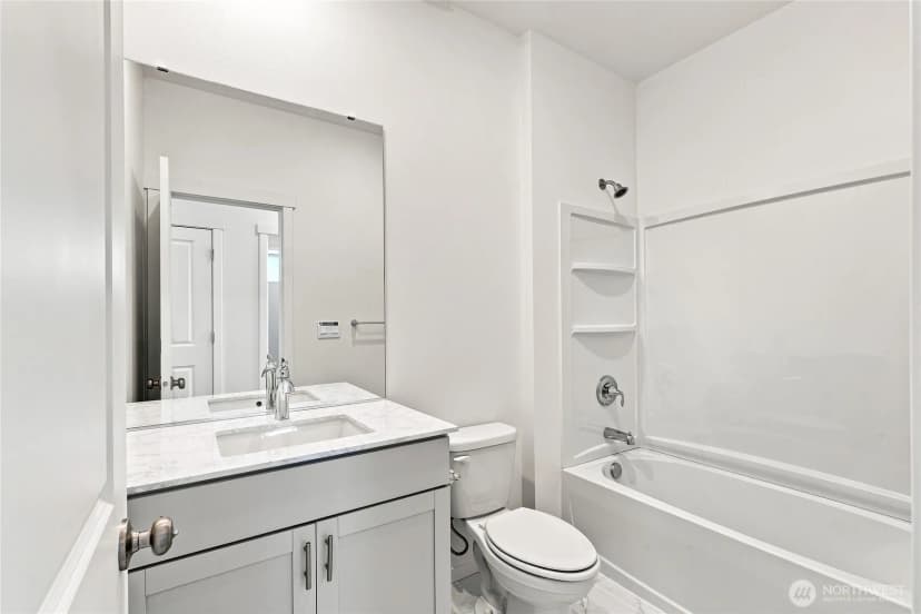 Property photo for 1216 Tacoma Court Ne #1, Renton photo 11