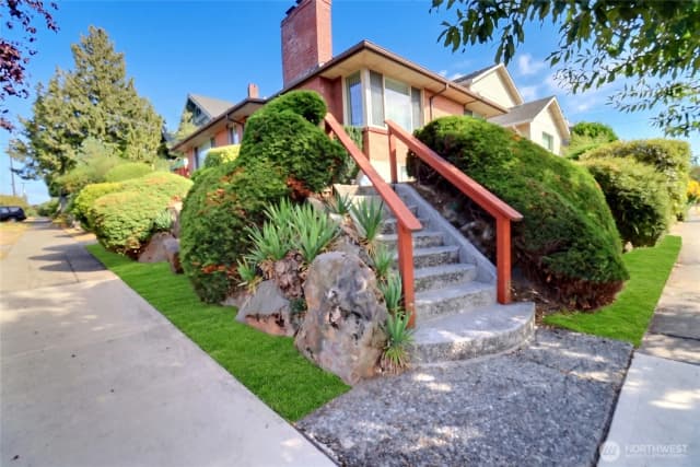 Property photo for 1503 S Stevens Street, Seattle photo 2