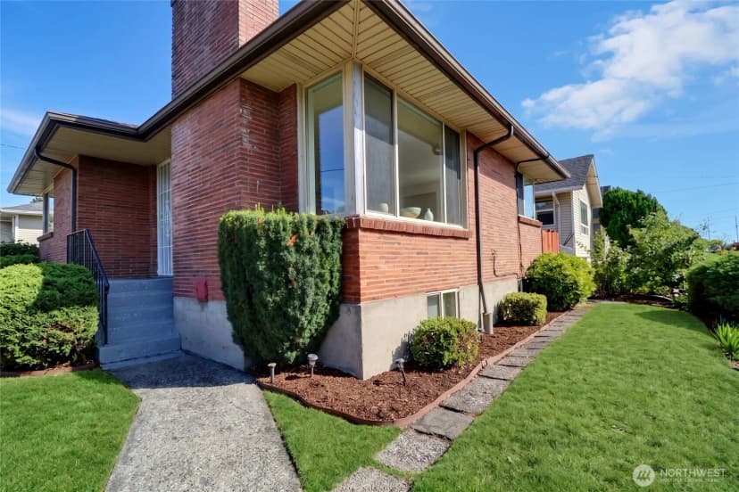 Property photo for 1503 S Stevens Street, Seattle photo 3