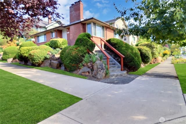 Property photo for 1503 S Stevens Street, Seattle photo 4