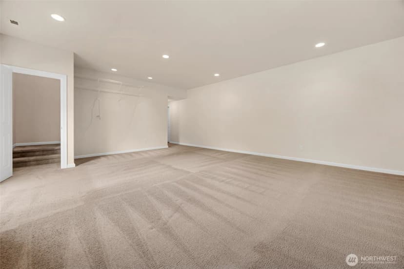Property photo for 15705 99th Drive Ne, Arlington photo 22