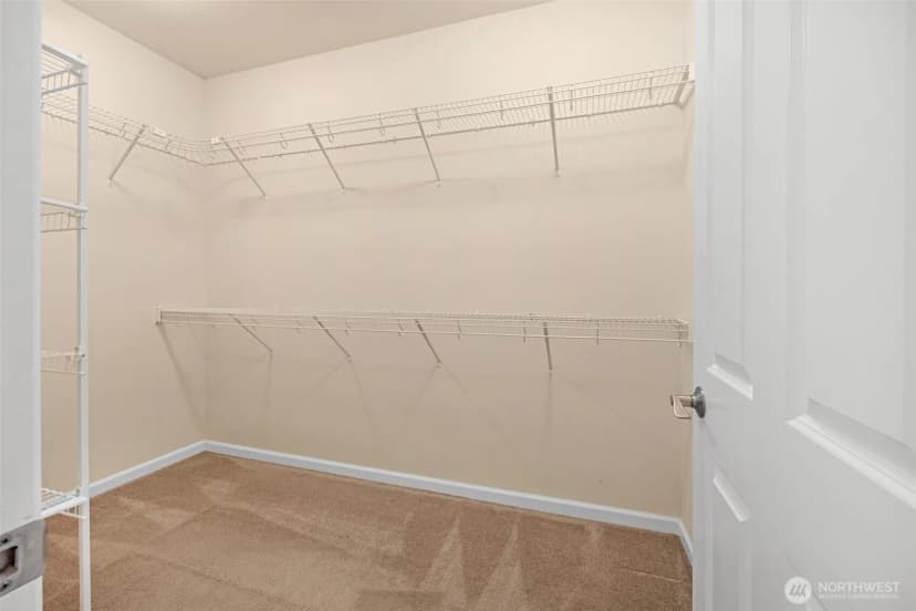 Property photo for 15705 99th Drive Ne, Arlington photo 18