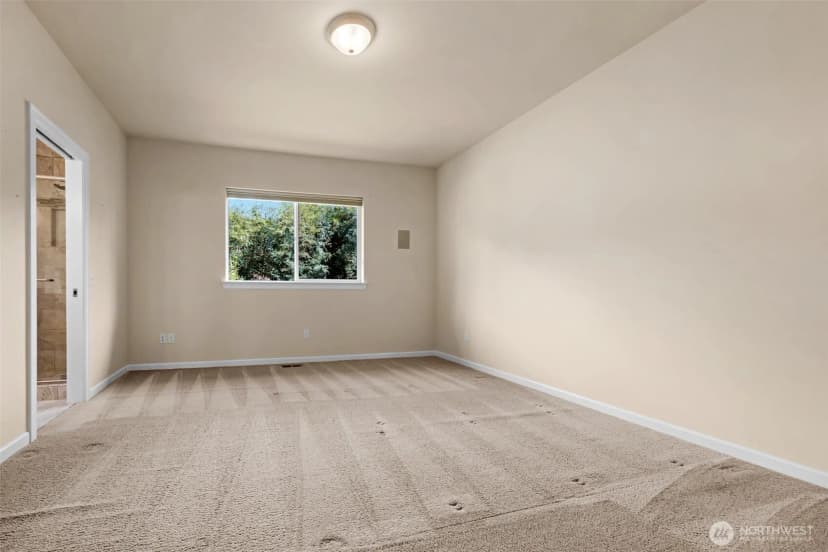 Property photo for 15705 99th Drive Ne, Arlington photo 15