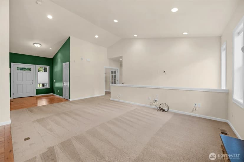 Property photo for 15705 99th Drive Ne, Arlington photo 4