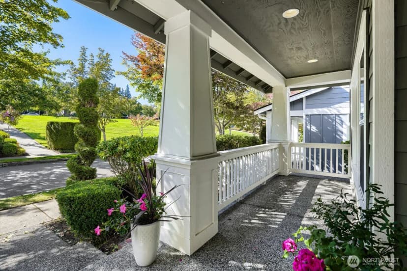 Property photo for 2136 Ne Noble Street, Issaquah photo 28