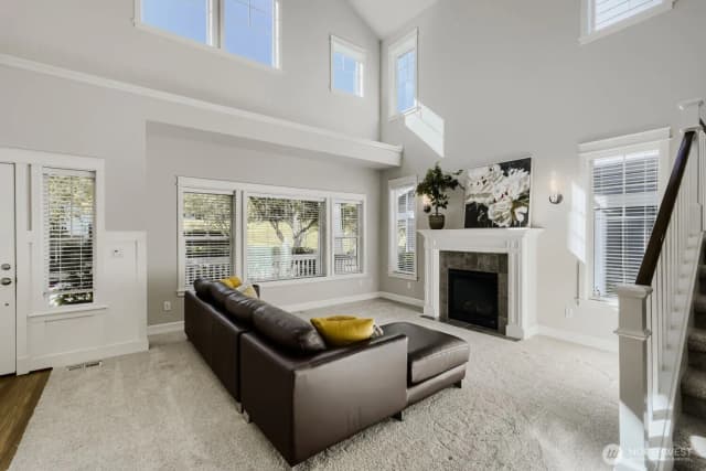 Property photo for 2136 Ne Noble Street, Issaquah photo 4