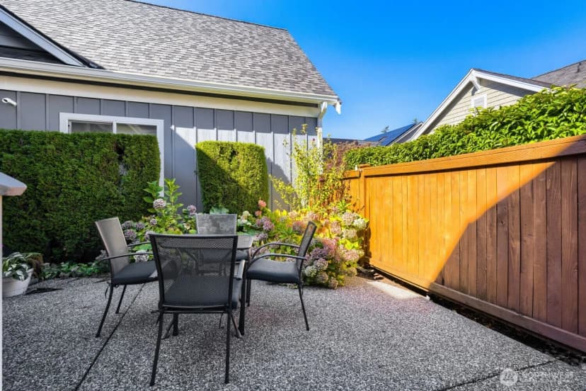 Property photo for 2136 Ne Noble Street, Issaquah photo 24