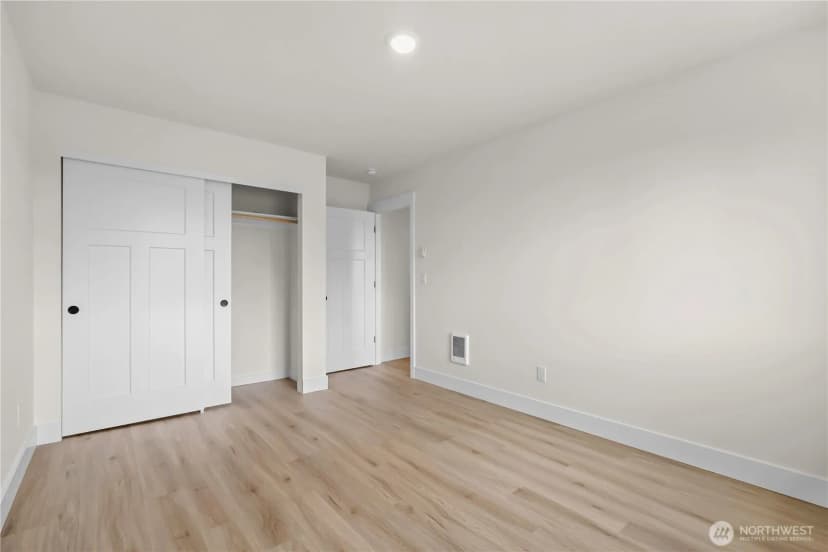 Property photo for 15 Anchor Way Loop, Cathlamet photo 23