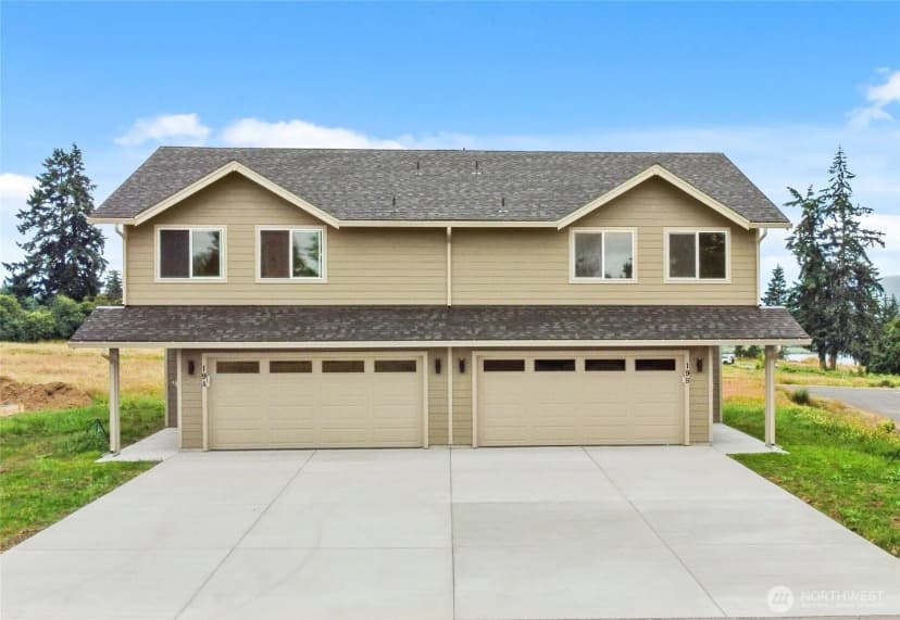 Property photo for 15 Anchor Way Loop, Cathlamet