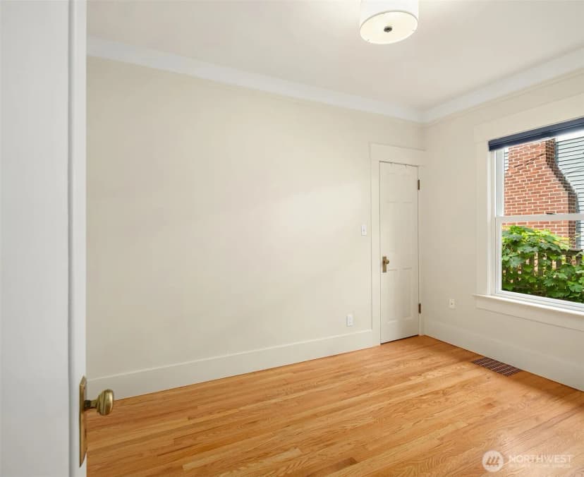 Property photo for 5632 Keystone Place N, Seattle photo 21