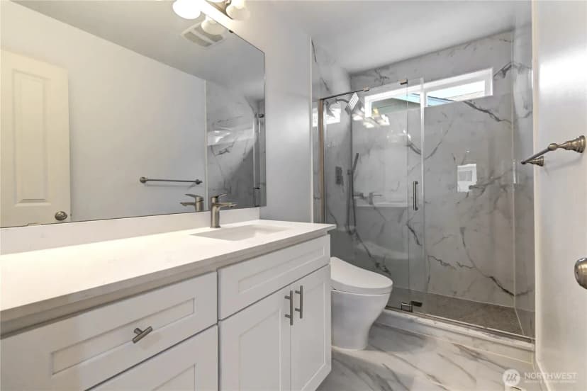 Property photo for 18947 Ne 68th Street, Redmond photo 30