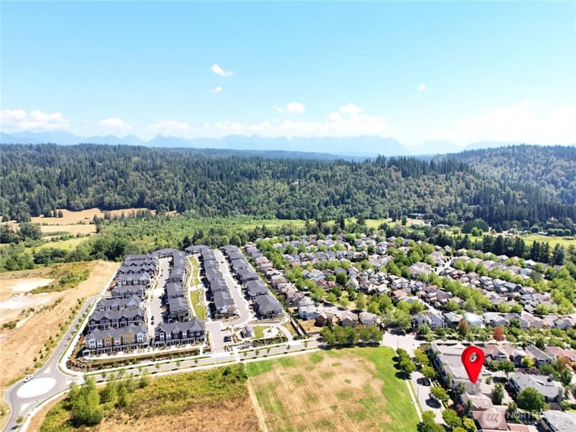 Property photo for 18947 Ne 68th Street, Redmond photo 38