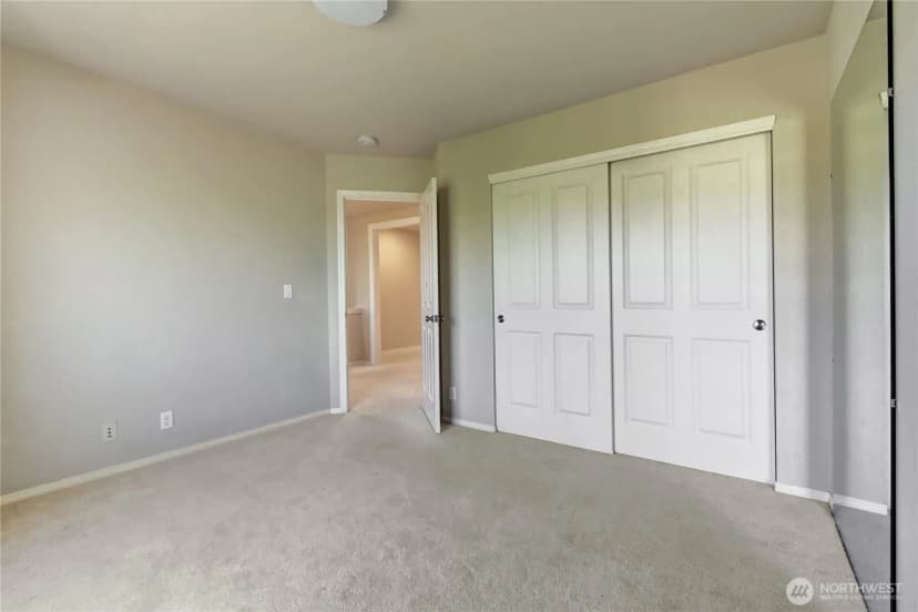 Property photo for 18947 Ne 68th Street, Redmond photo 33