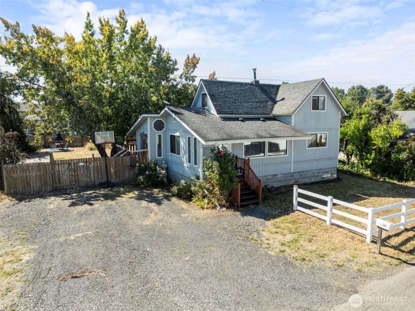 Property photo for 1261 Sw Elzina Street, Chehalis