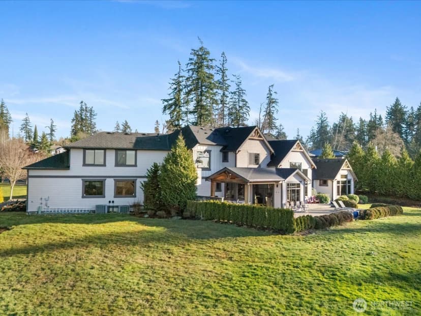 Property photo for 2230 75th Avenue Ne, Lake Stevens photo 4