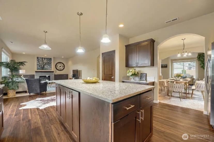 Property photo for 537 Ne Queen Avenue, Renton photo 6