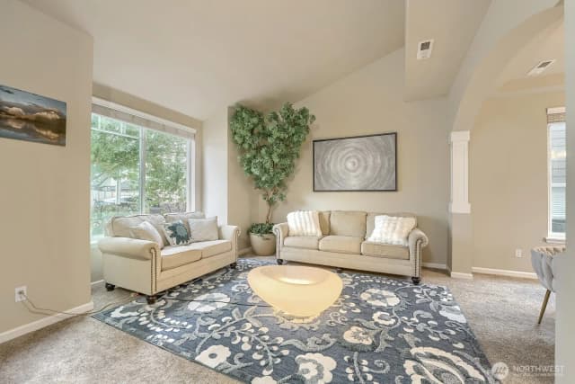 Property photo for 537 Ne Queen Avenue, Renton photo 4