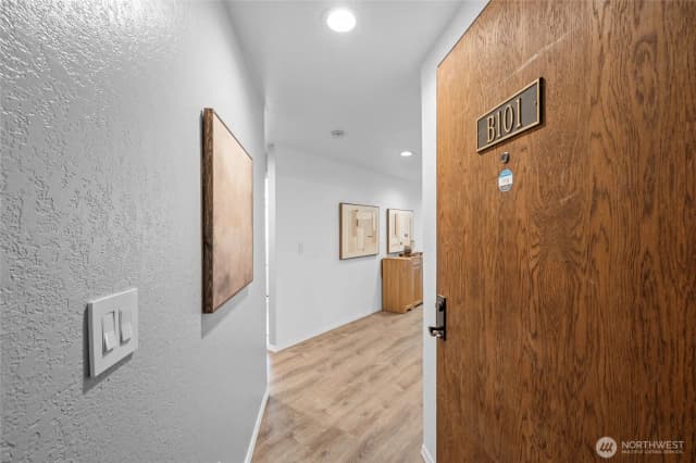 Property photo for 19528 Echo Lake Place N #b101, Shoreline photo 3