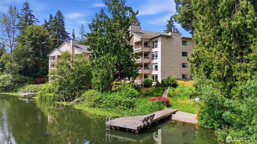 Property photo for 19528 Echo Lake Place N #b101, Shoreline photo 24