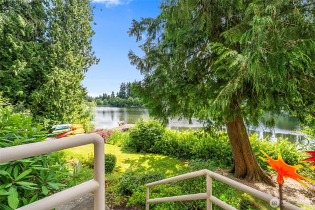 Property photo for 19528 Echo Lake Place N #b101, Shoreline photo 2