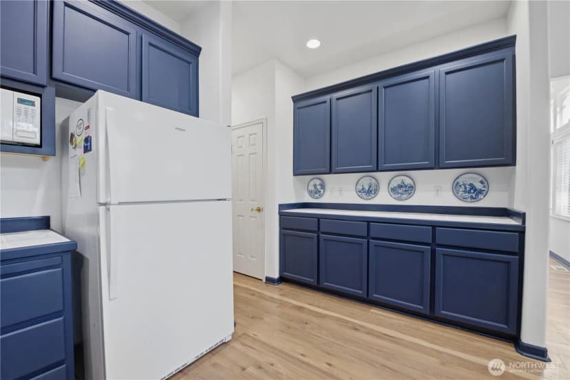 Property photo for 11627 E Oakmont Drive, Mukilteo photo 13