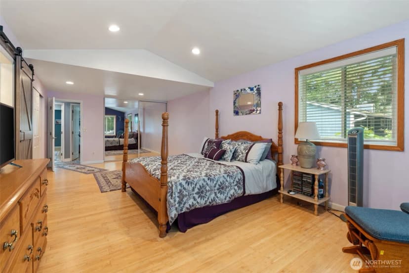 Property photo for 7048 7048 Aegean Boulevard Ne, Bremerton photo 22