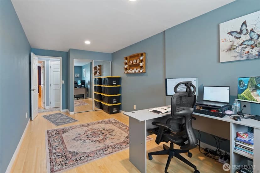 Property photo for 7048 7048 Aegean Boulevard Ne, Bremerton photo 16