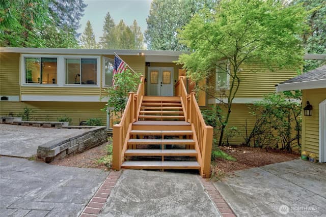 Property photo for 17212 197th Avenue Ne, Woodinville photo 3