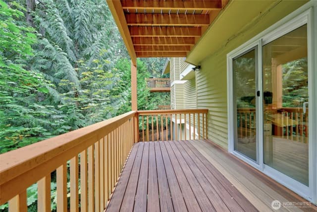 Property photo for 17212 197th Avenue Ne, Woodinville photo 4
