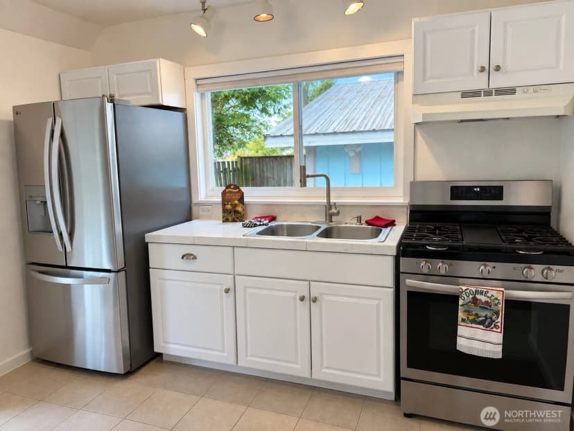 Property photo for 704 Roeder Street, Everson photo 8