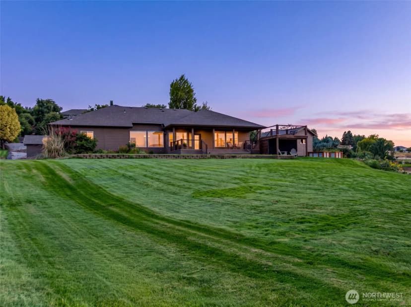 Property photo for 3045 Eastview Lane, Wenatchee photo 39