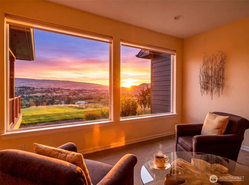 Property photo for 3045 Eastview Lane, Wenatchee photo 7