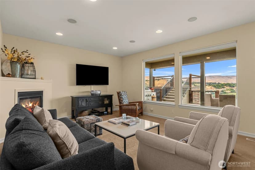 Property photo for 3045 Eastview Lane, Wenatchee photo 18