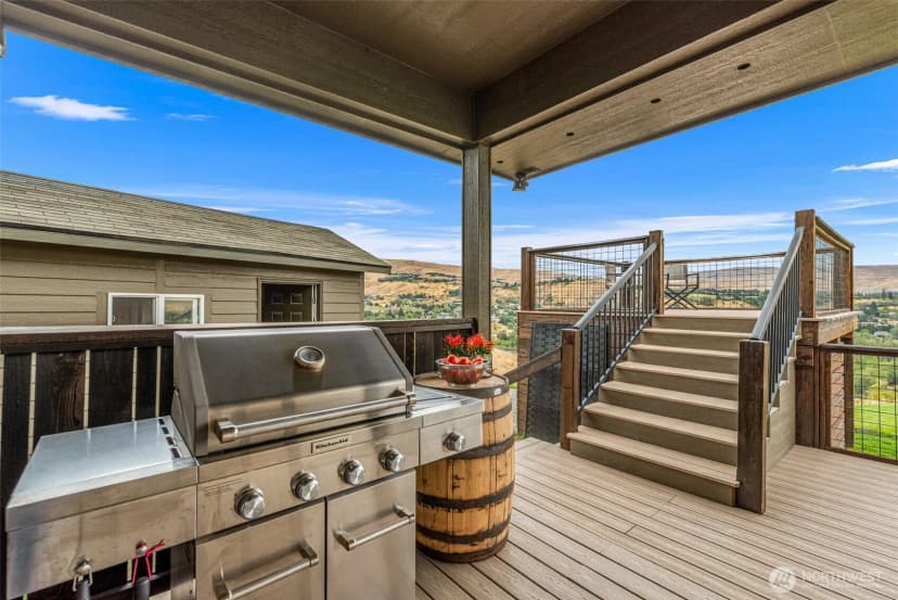 Property photo for 3045 Eastview Lane, Wenatchee photo 30