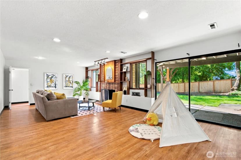 Property photo for 13945 Se 60th Street, Bellevue photo 30