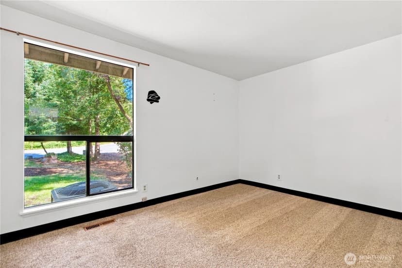 Property photo for 13945 Se 60th Street, Bellevue photo 23