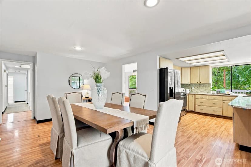 Property photo for 13945 Se 60th Street, Bellevue photo 19