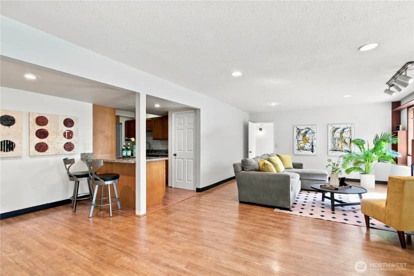 Property photo for 13945 Se 60th Street, Bellevue photo 27