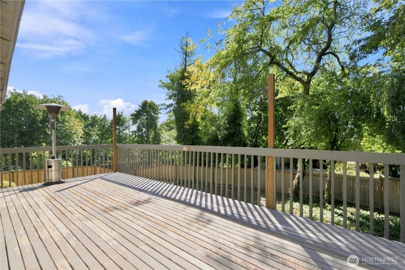 Property photo for 13945 Se 60th Street, Bellevue photo 10