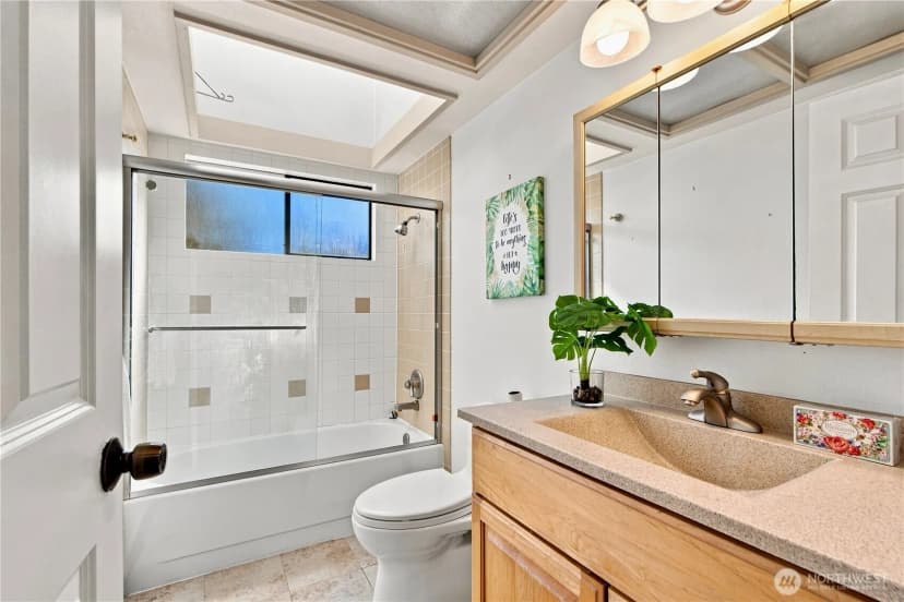 Property photo for 13945 Se 60th Street, Bellevue photo 24