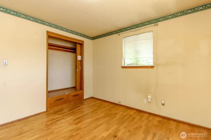 Property photo for 7043 Tacoma Avenue S, Tacoma photo 17