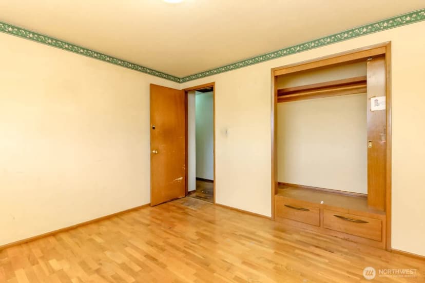Property photo for 7043 Tacoma Avenue S, Tacoma photo 18