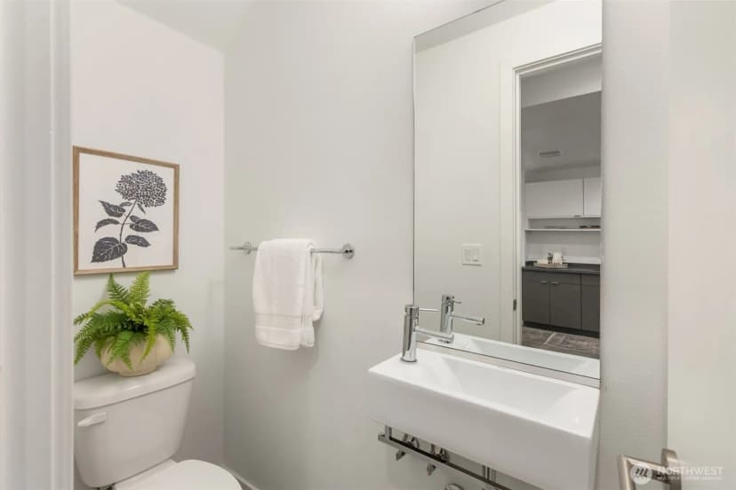 Property photo for 519 Madrona Avenue Ne #8, Bainbridge Island photo 21