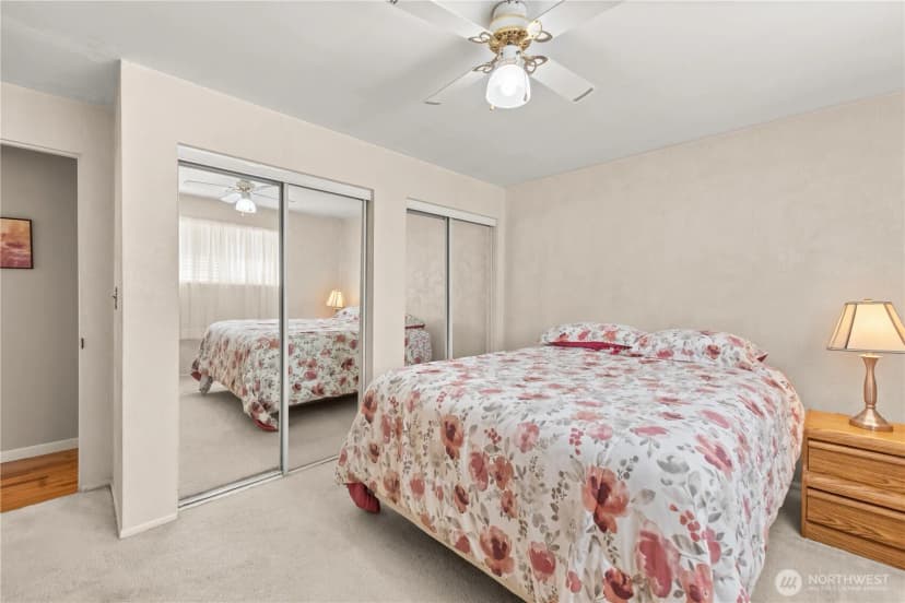 Property photo for 18521 36th Place Ne, Lake Forest Park photo 15