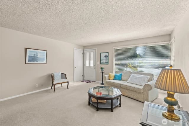 Property photo for 18521 36th Place Ne, Lake Forest Park photo 5