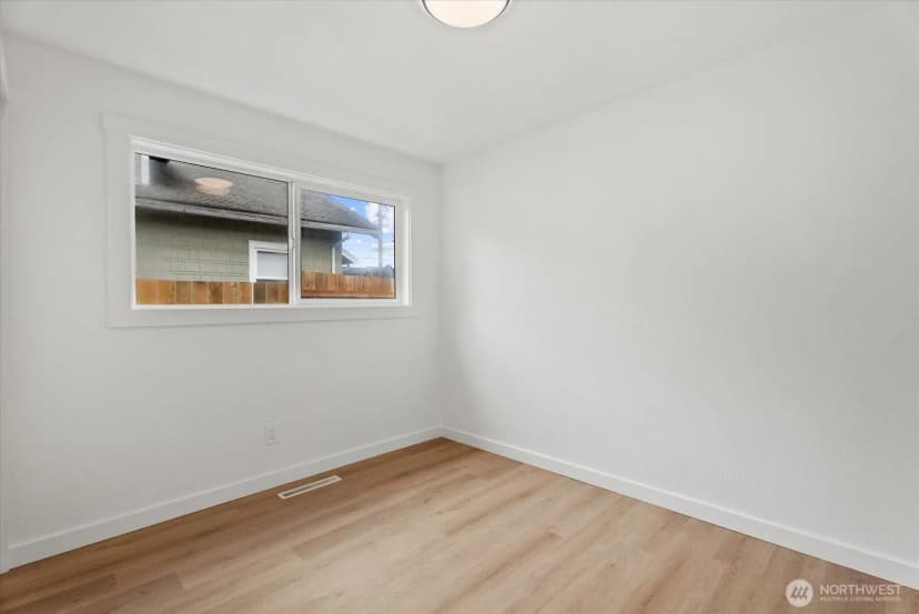 Property photo for 3719 S 12th Street, Tacoma photo 16