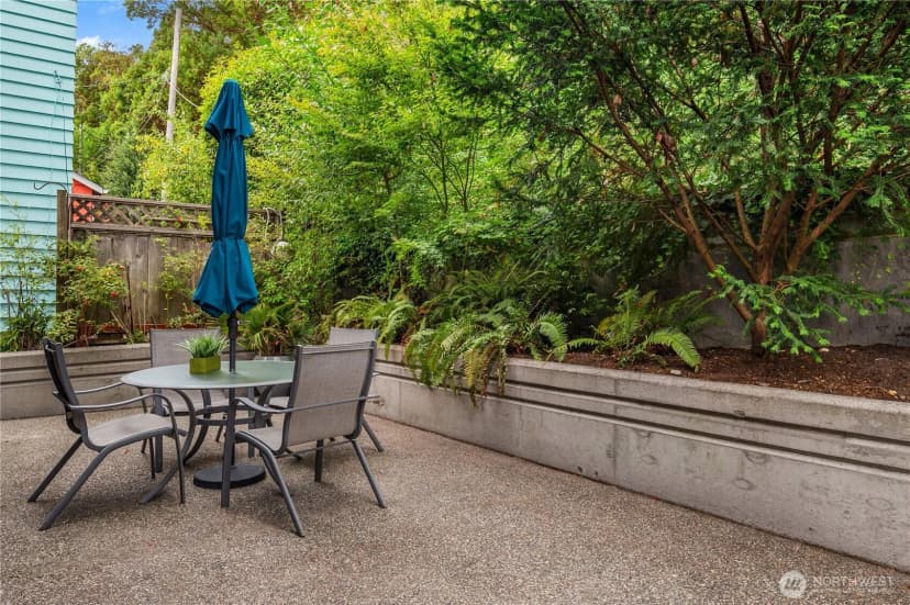 Property photo for 11428 Arroyo Beach Place Sw, Seattle photo 17