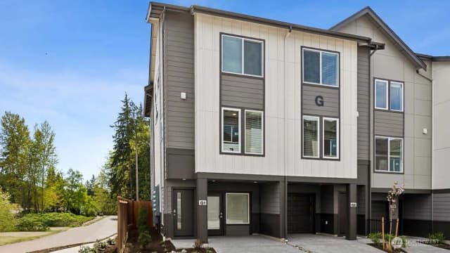 Property photo for 16830 20th Avenue W #e10, Lynnwood
