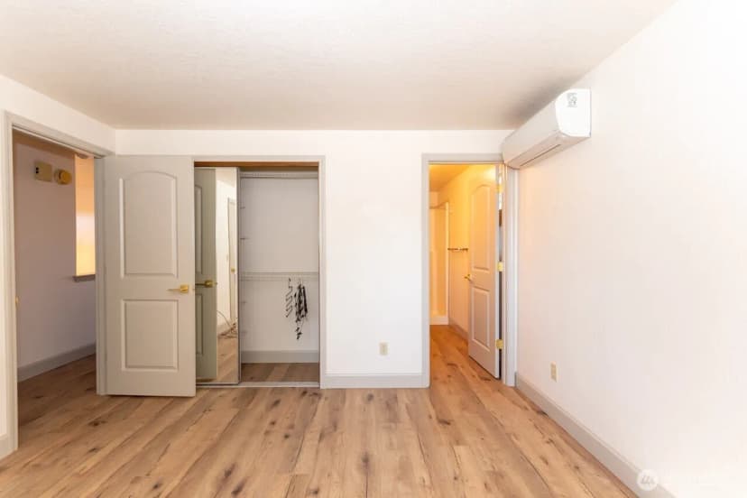 Property photo for 1127 E 6th Street, Port Angeles photo 28