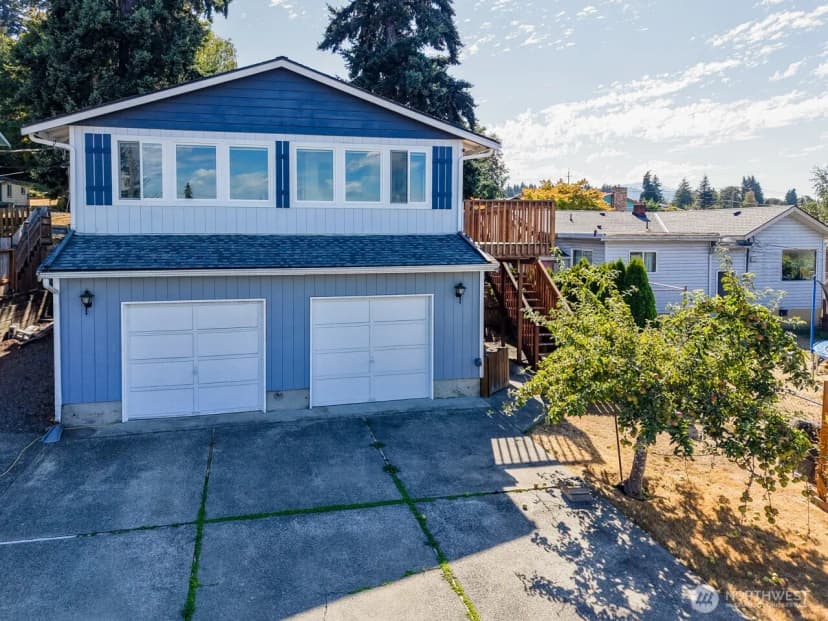 Property photo for 1127 E 6th Street, Port Angeles photo 34